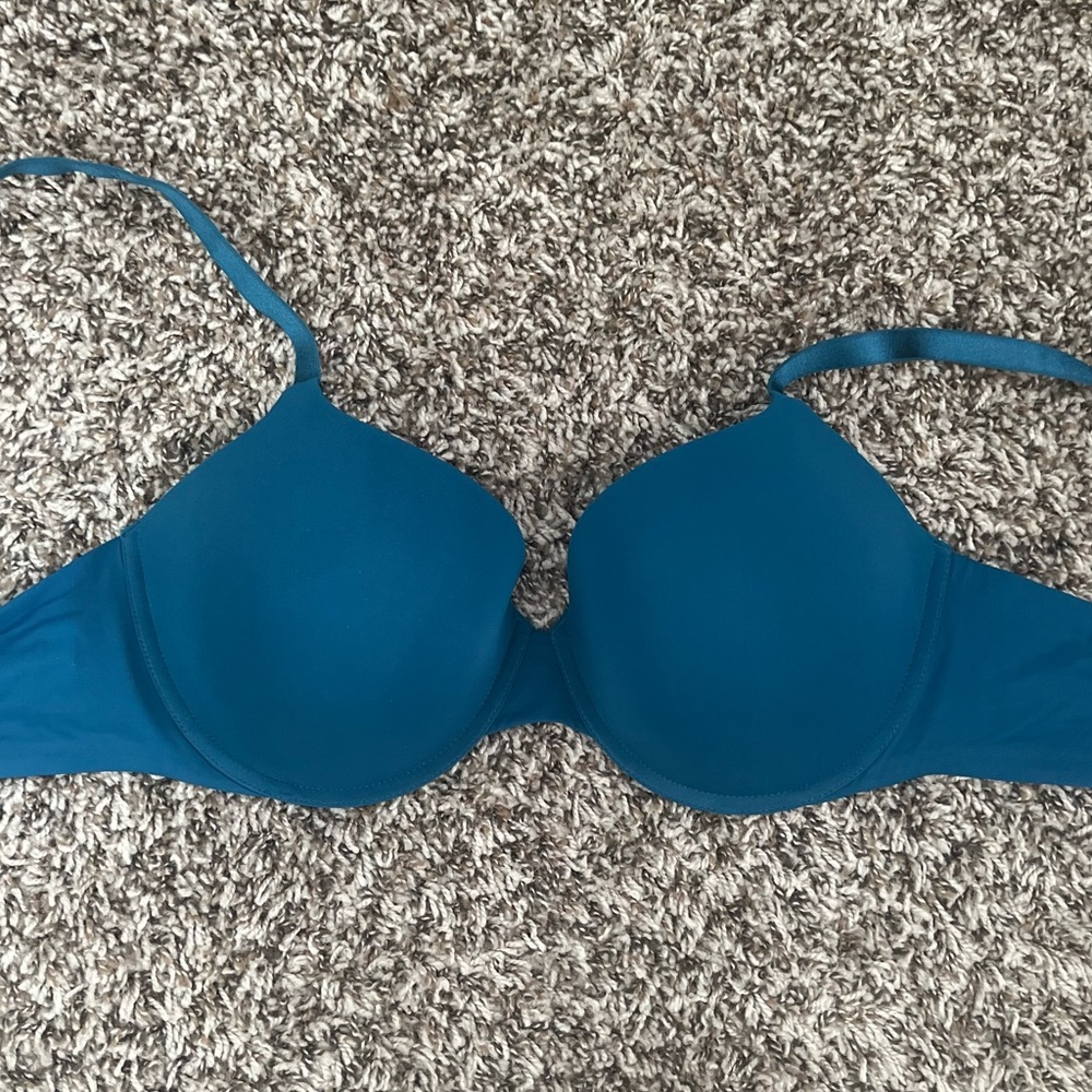 VS Bra